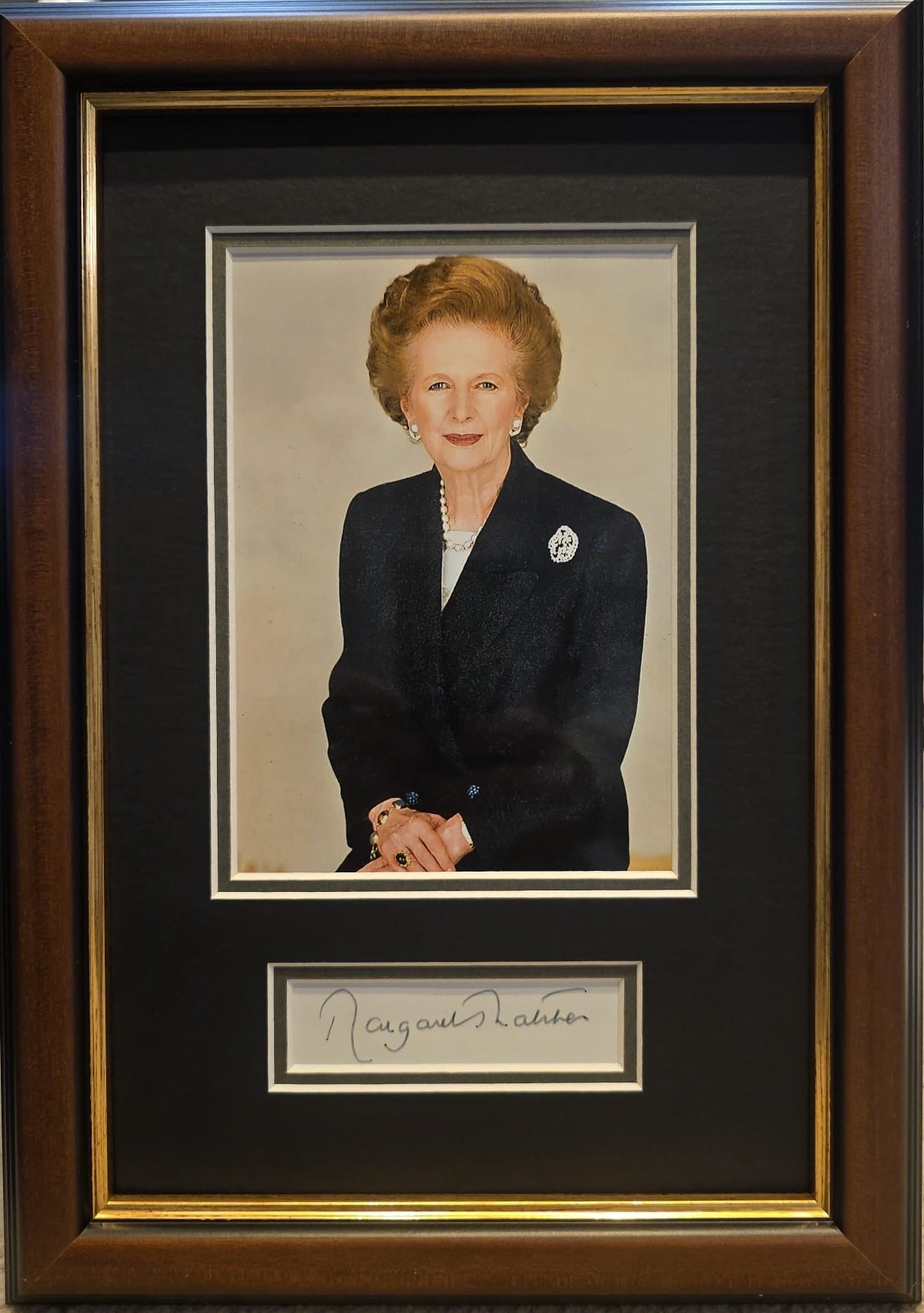 Margaret Thatcher British Prime Minister Hand Signed Card, Photo Presentation & COA
