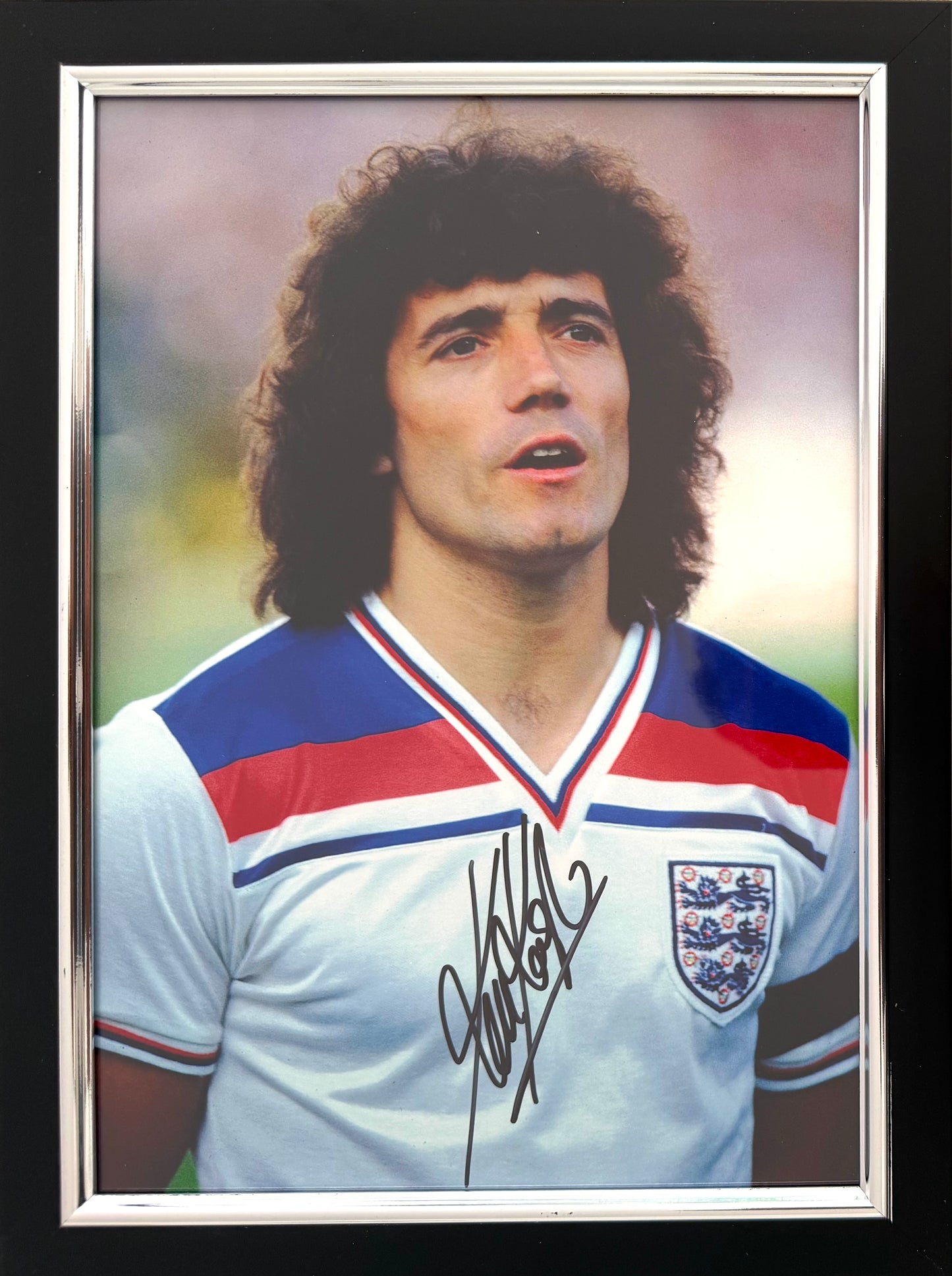 Kevin Keegan, Liverpool, Newcastle Legend, Hand Signed Framed 12' x 8'inch photo With COA