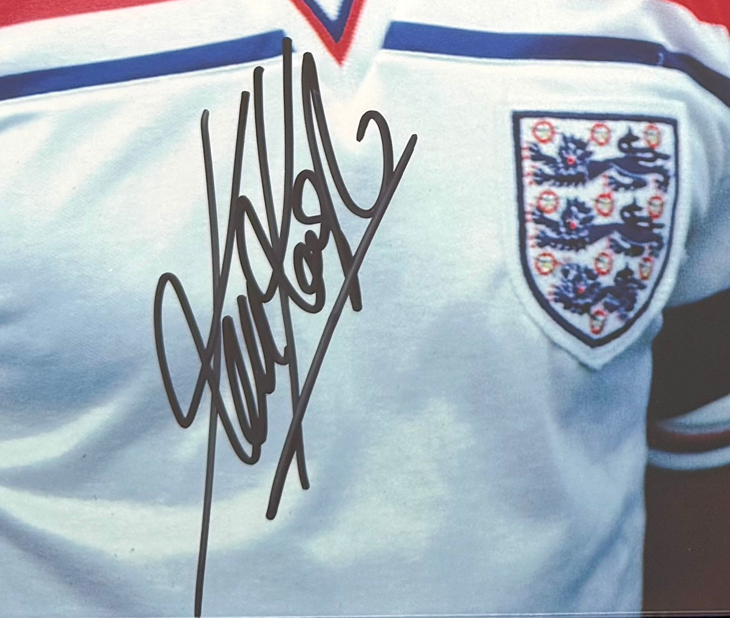 Kevin Keegan, Liverpool, Newcastle Legend, Hand Signed Framed 12' x 8'inch photo With COA