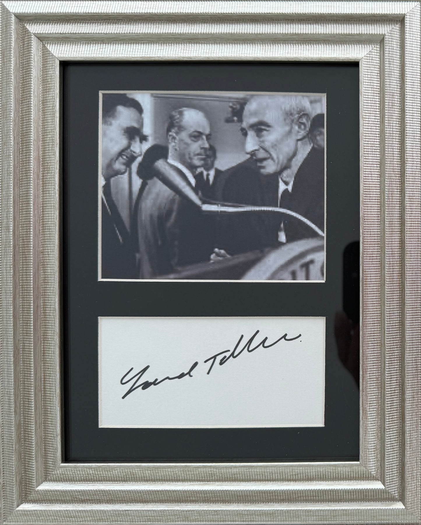 Edward Teller, Father Of The H-Bomb, Hand Signed Card Photo Presentation & IAAE COA