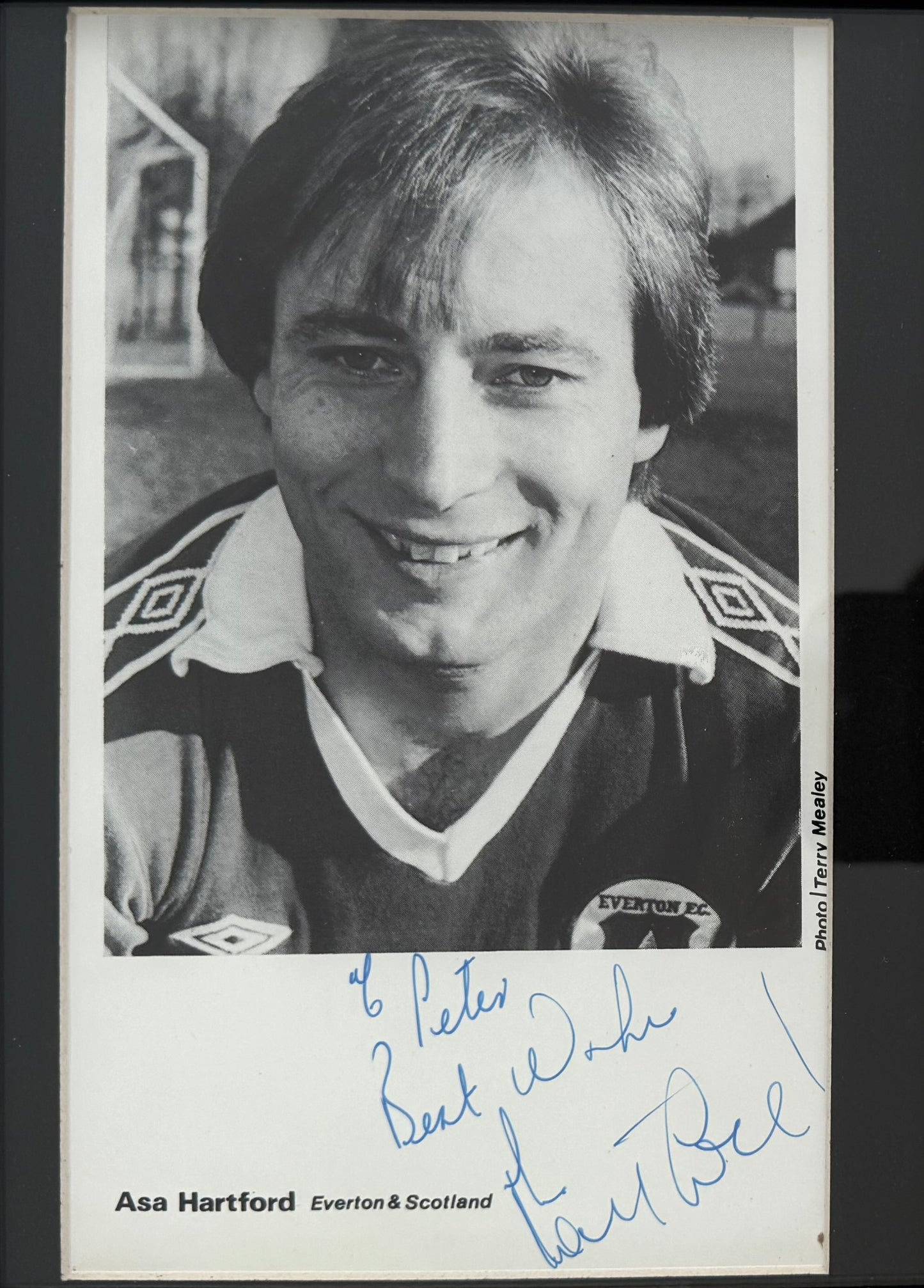 Asa Hartford, WBA, Everton, City, Scotland Legend, Guaranteed Hand Signed Photo With COA