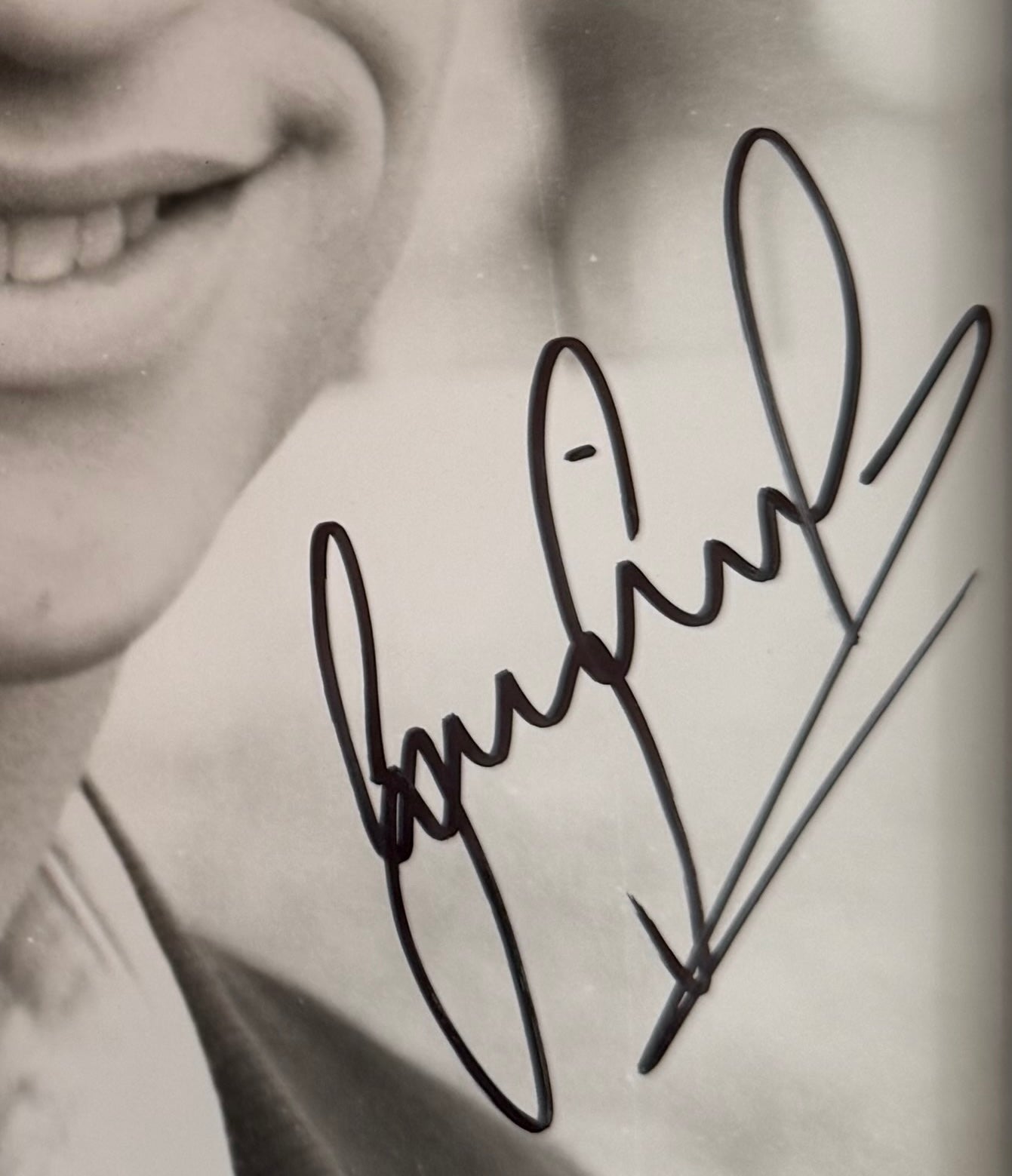 Gary Lineker, England, Spurs, Everton, Barcelona Legend, Hand Signed Framed Photo & COA