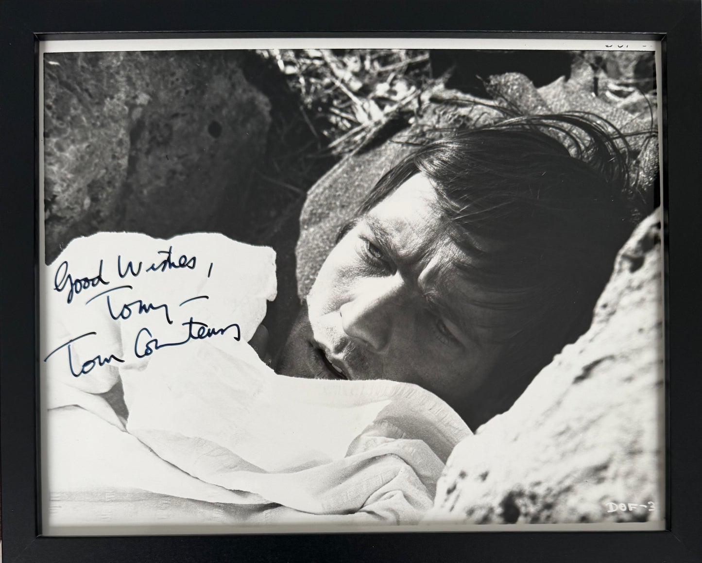 Tom Courtenay, Hand Signed Framed 25cm x 20cm Original Film Publicity Photo & COA