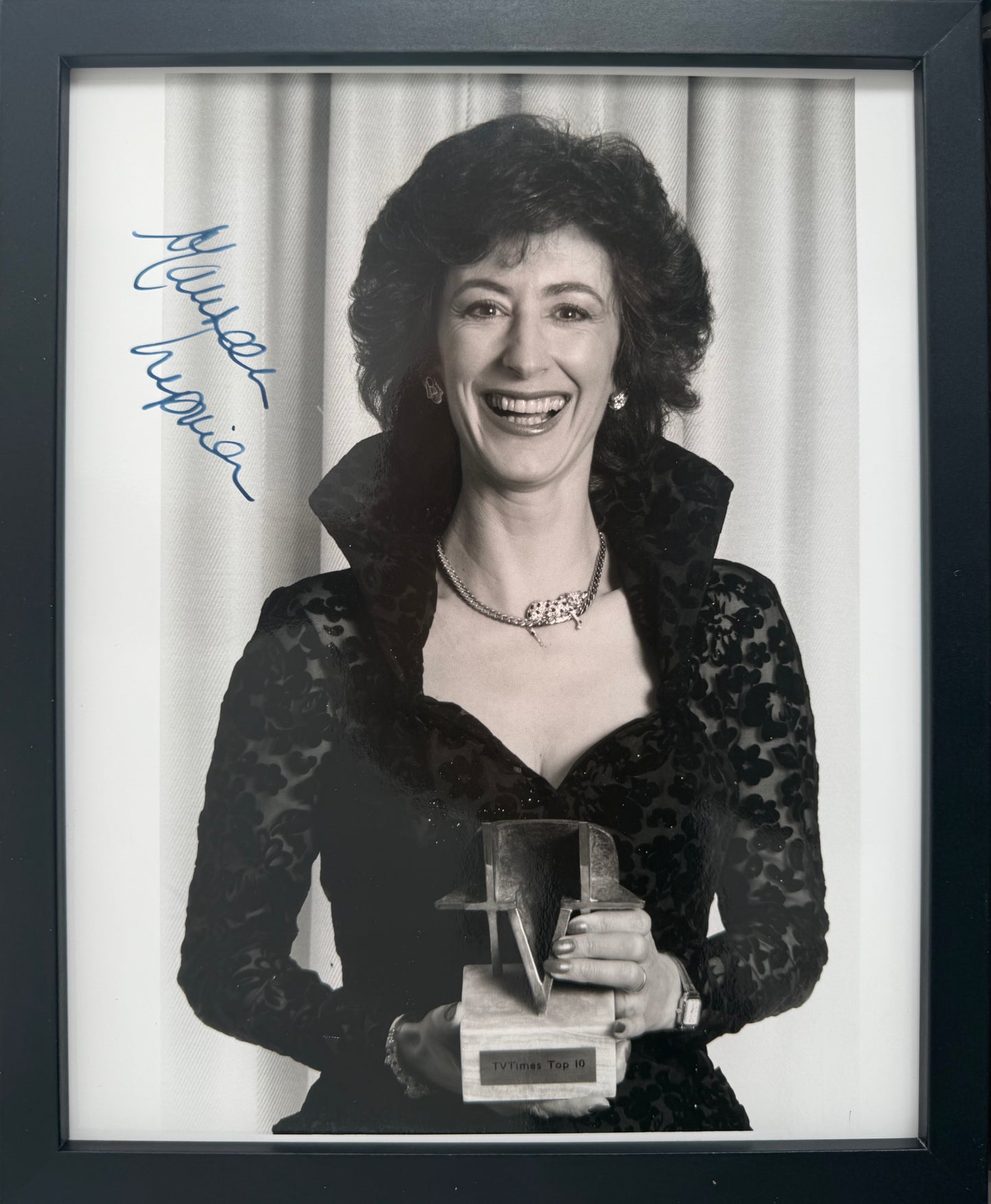 Maureen Lipman, Actress, Comedian, Hand Signed Framed Official Film Photo & COA