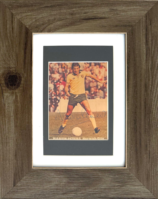 Martin Peters, Norwich City, England Legend, Hand Signed Card Presentation & IAAE COA