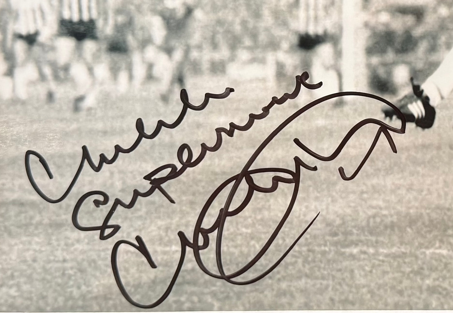 Malcolm Macdonald, Newcastle United, England Legend, Hand Signed Framed Photo & COA