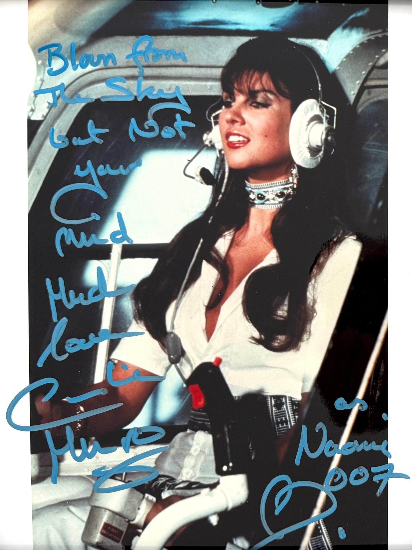 Caroline Munro, 007 'Naomi' James Bond 'The Spy Who Loved Me' Actress, Hand Signed Photo & COA