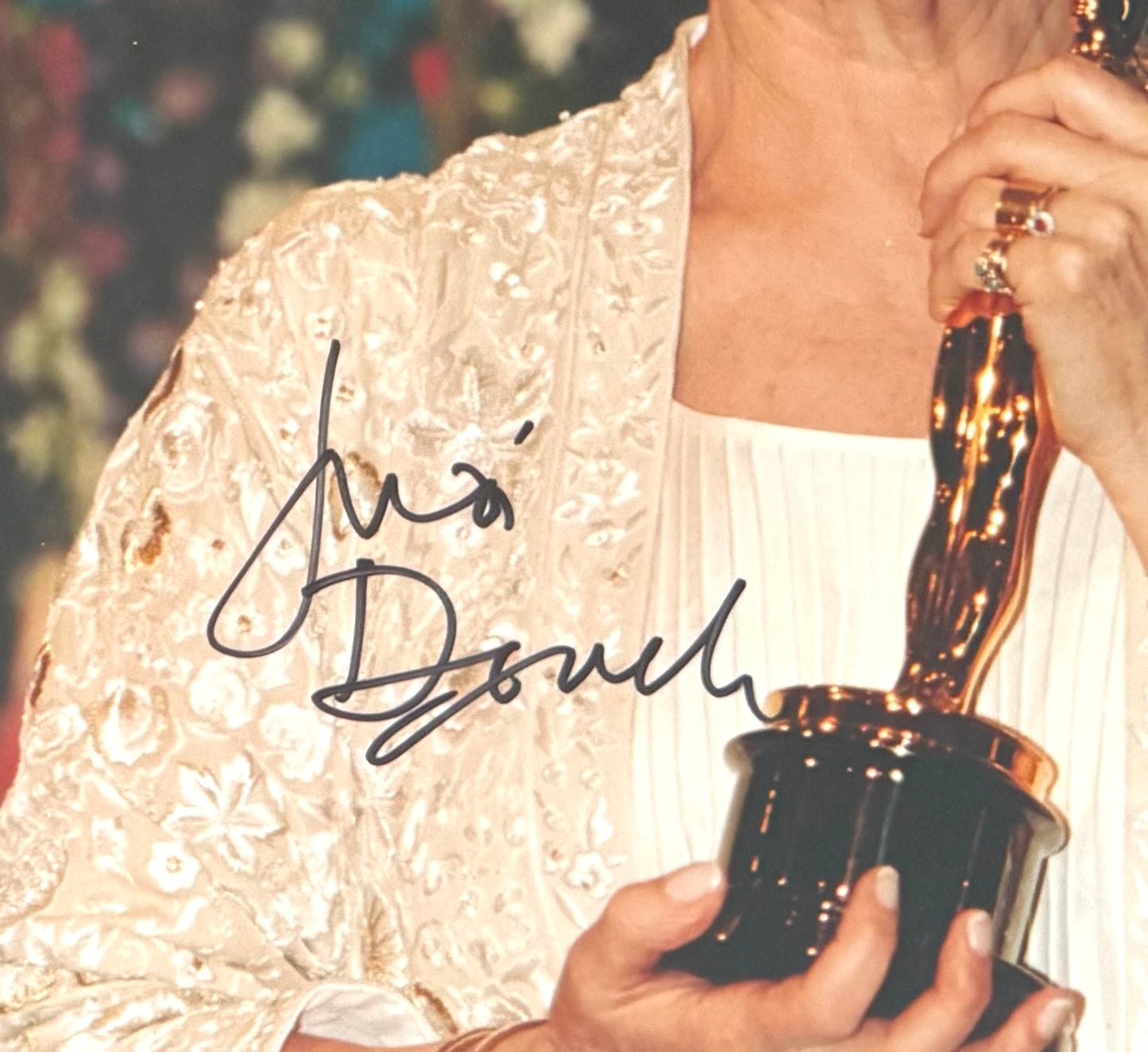 Dame Judi Dench, 007 'M' James Bond Actress, Hand Signed Photo & COA