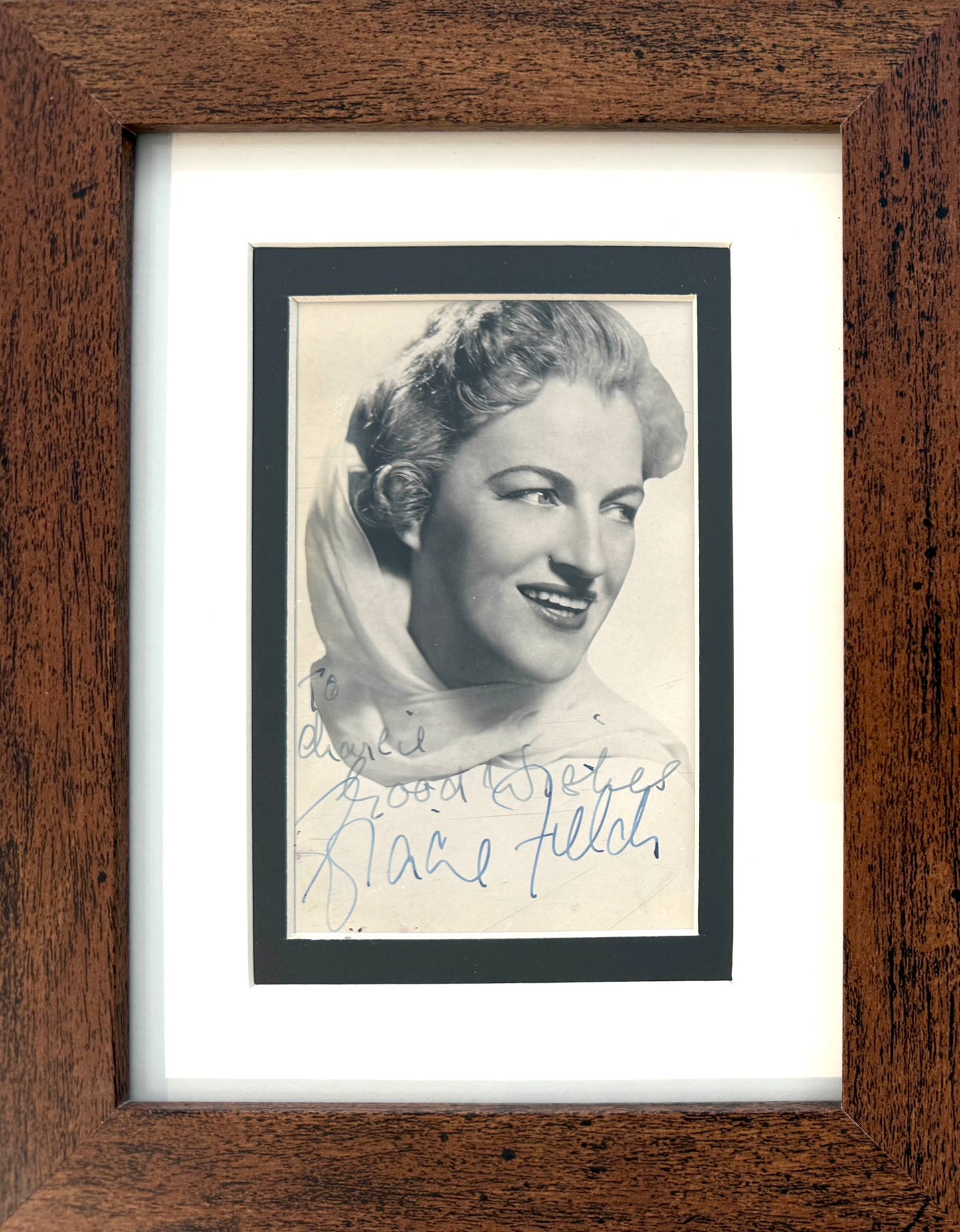 Gracie Fields, Guaranteed Hand Signed Original Framed 20cmX15cm Photo, With COA