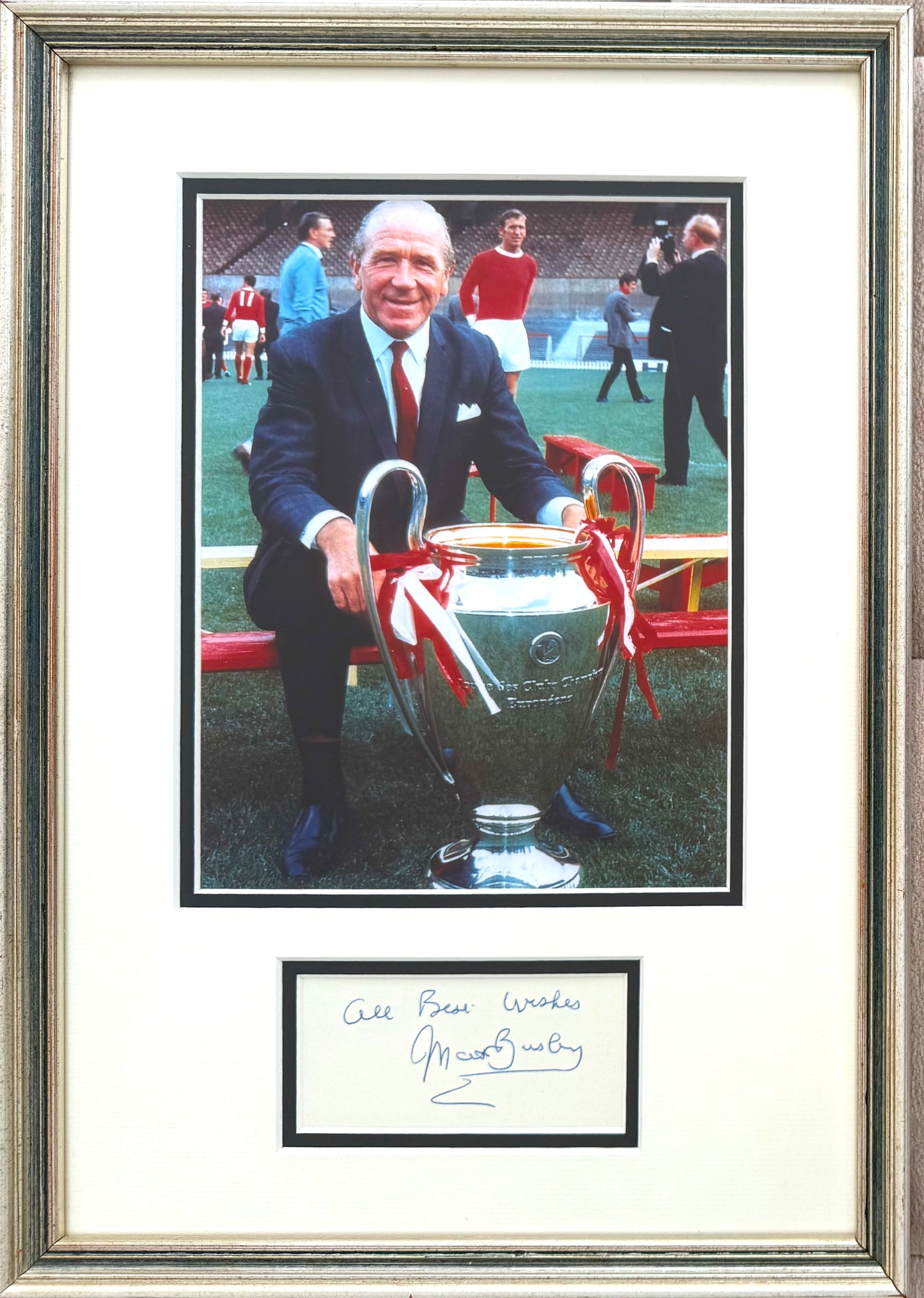 Sir Matt Busby, Manchester United Legend, Hand Signed Card with Photo Presentation & COA