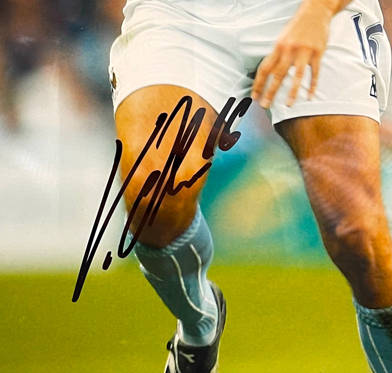VEDRAN CORLUKA FORMER MANCHESTER CITY PLAYER HAND SIGNED PHOTO WITH COA