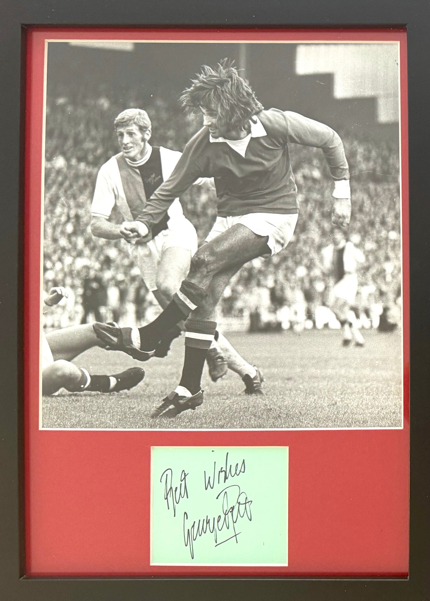 George Best, Manchester United Legend, Stunning Hand Signed Photo Card Presentation & COA