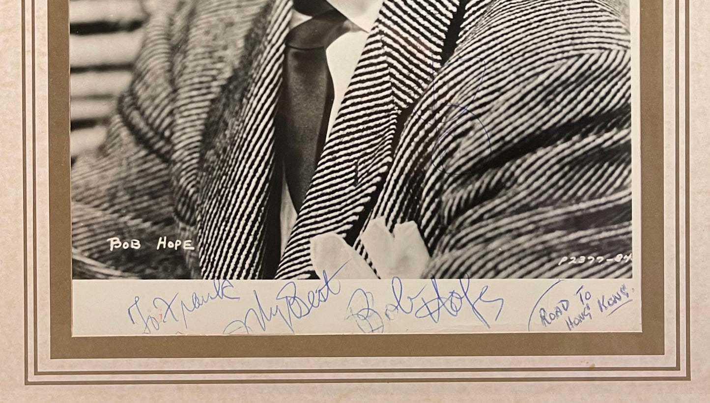 BOB HOPE HAND SIGNED PHOTO FRAMED (12' X 10' INCH) WITH AFTAL COA
