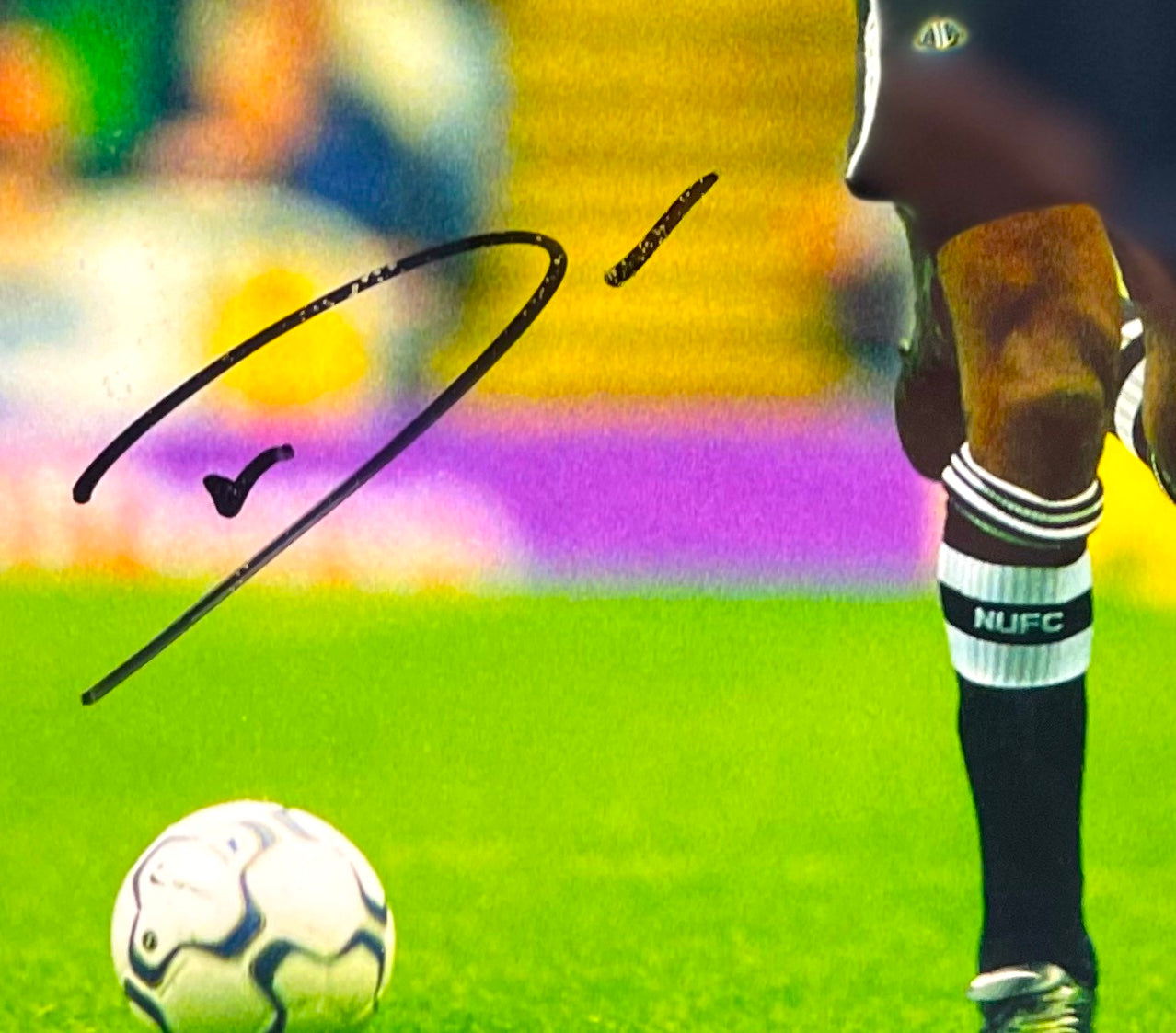 SYLVAIN DISTIN HAND SIGNED NEWCASTLE UNITED PHOTO HAND SIGNED BARRY VENISON COA