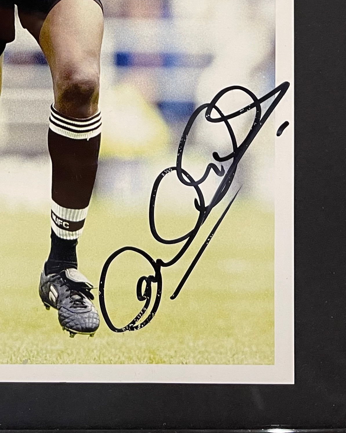 CARL CORT NEWCASTLE UNITED HAND SIGNED PHOTO WITH COA