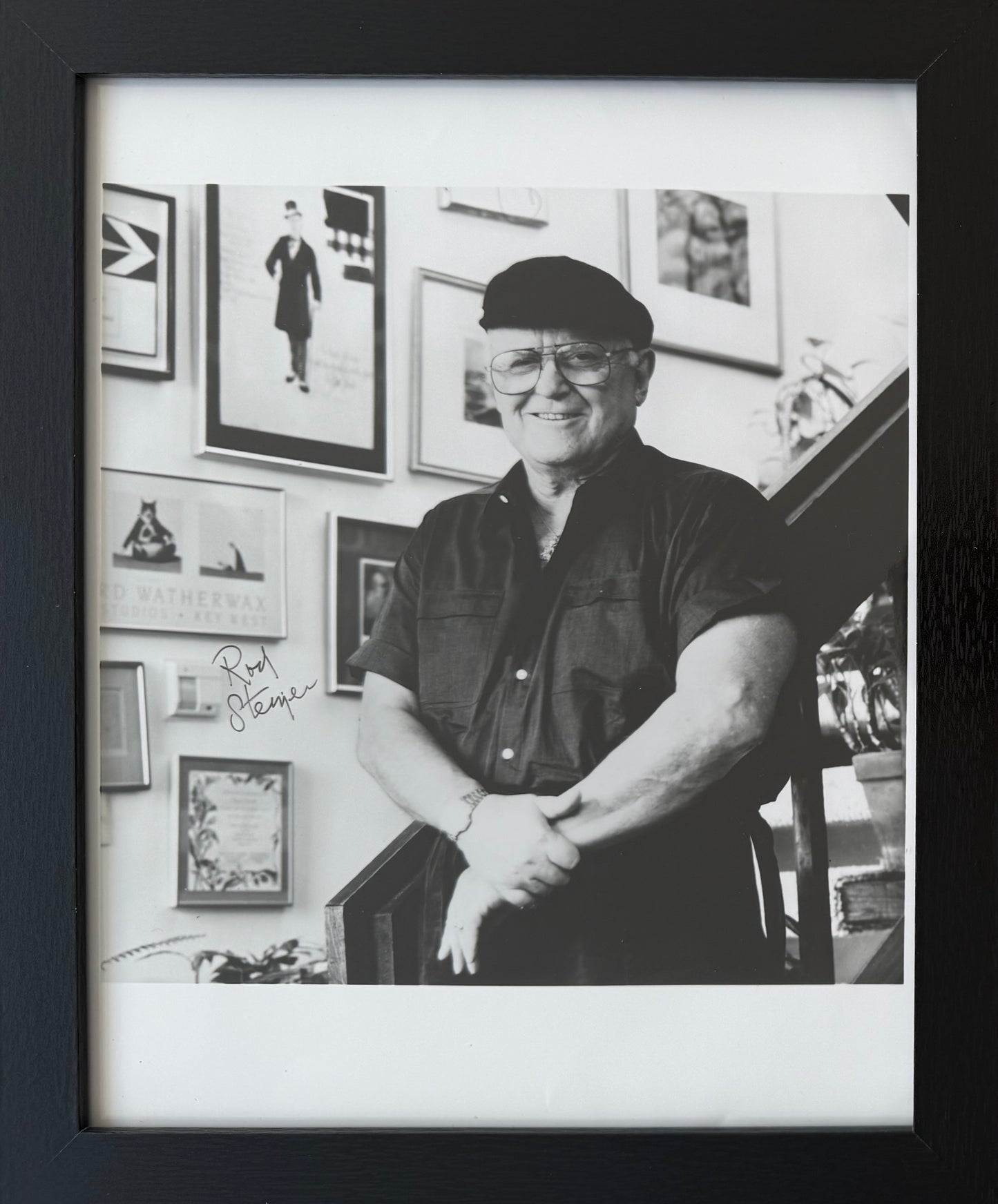 Rod Steiger Hand Signed Framed (25x20cm) Photo Presentation With COA