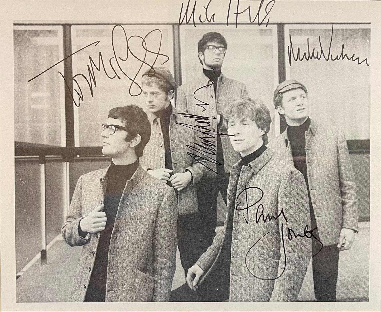 MANFRED MANN FULLY BAND HAND SIGNED FRAMED PHOTO WITH COA