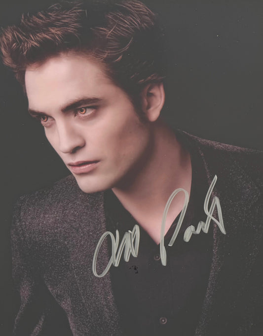 Robert Pattinson, Hand Signed Framed 25cm x 20cm Original 'Twilight' Photo & COA