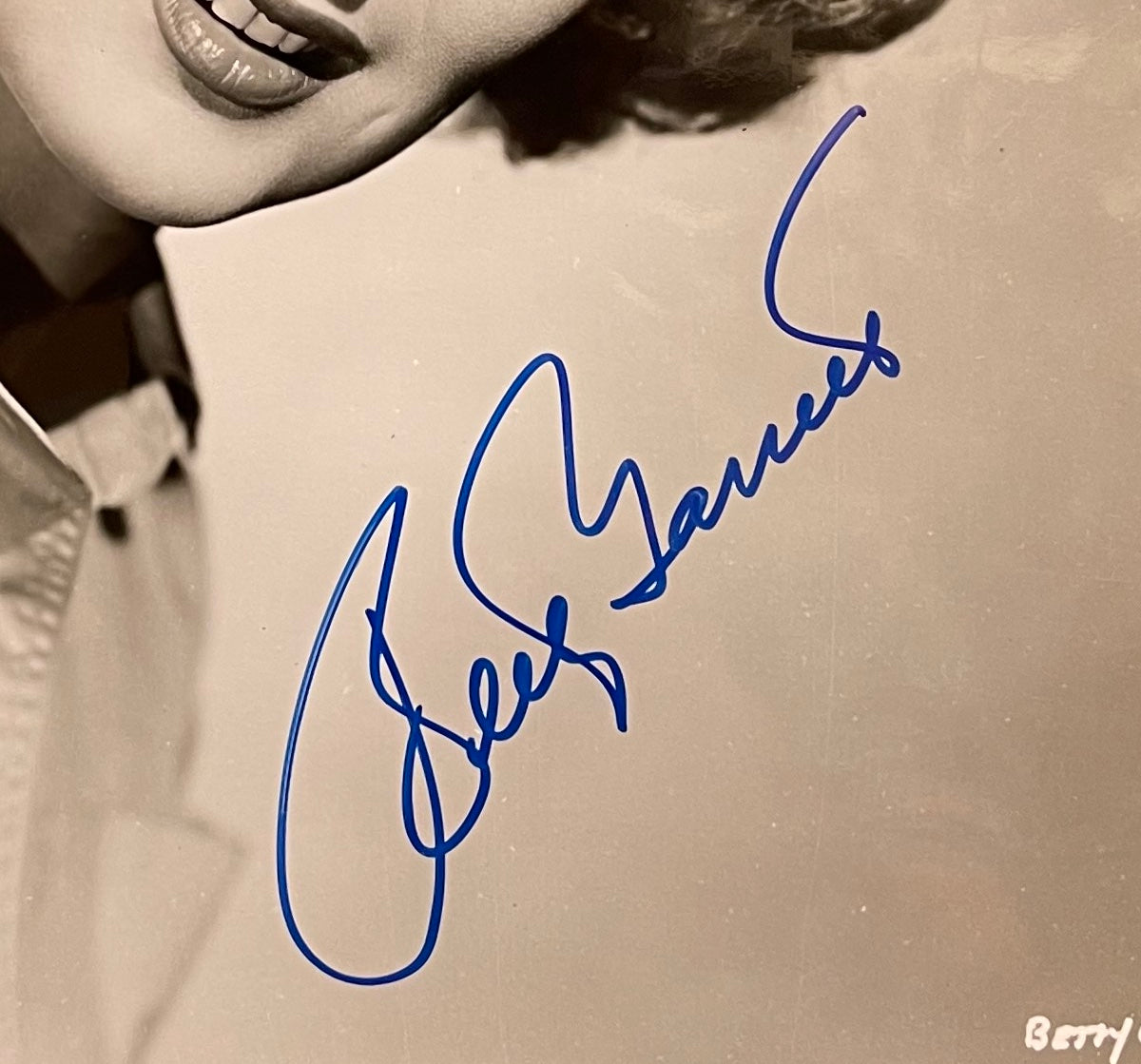 BETTY GARRETT GUARANTEED HAND SIGNED FRAMED PHOTO WITH COA