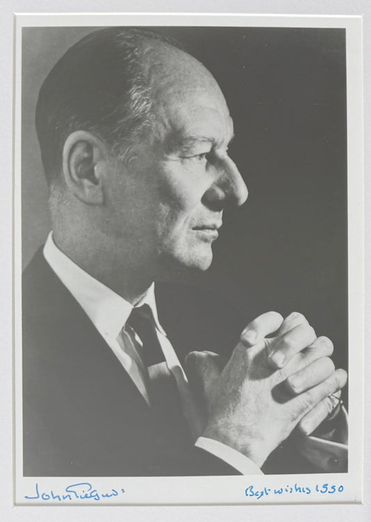 Sir John Gielgud Hand Signed Framed 25cm x 20cm Photo With COA