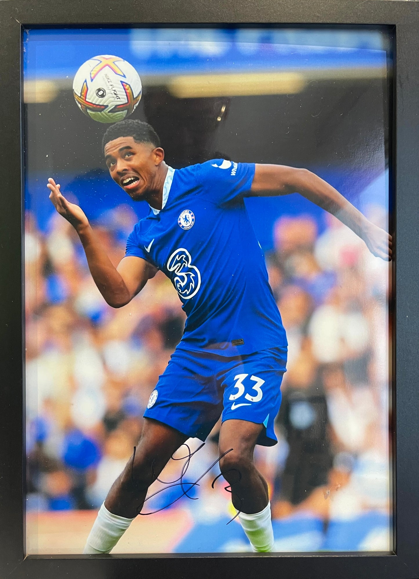 WESLEY FOFANA CHELSEA PLAYER HAND SIGNED FRAMED PHOTO WITH COA