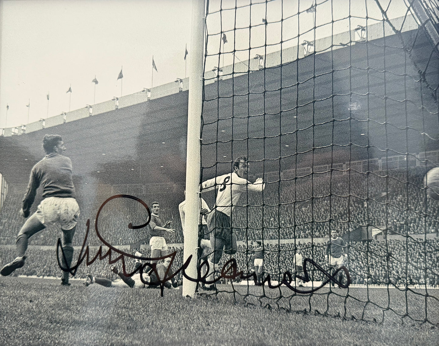 Jimmy Greaves, England And Spurs Legend, Hand Signed Photo & AFTAL COA