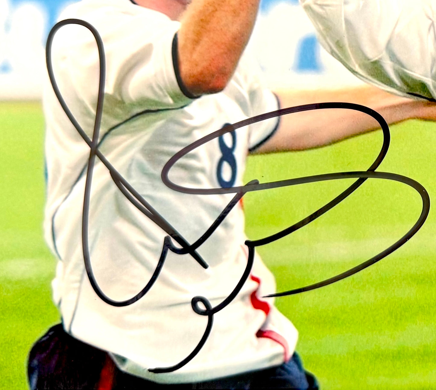 Paul Scholes, Emile Heskey, Manchester United/Leicester City, England Hand Signed Photo & COA