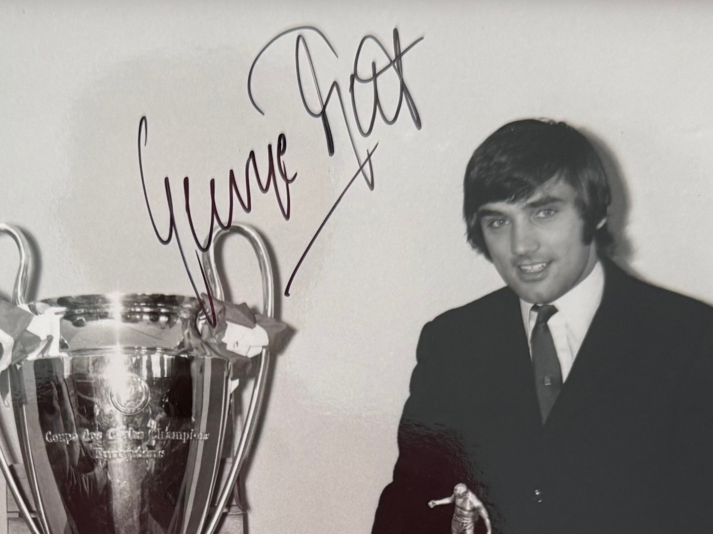 George Best, Manchester United Legend, Stunning Hand Signed Photo & COA