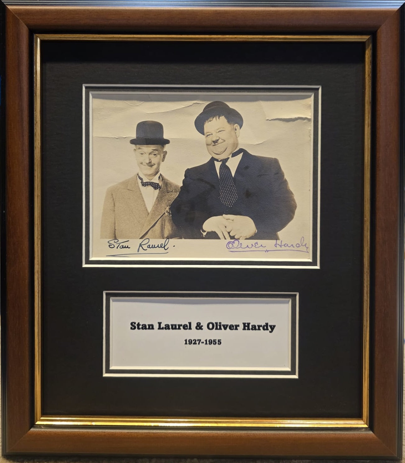 Stan Laurel Hand Signed Postcard & Photo Presentation With COA