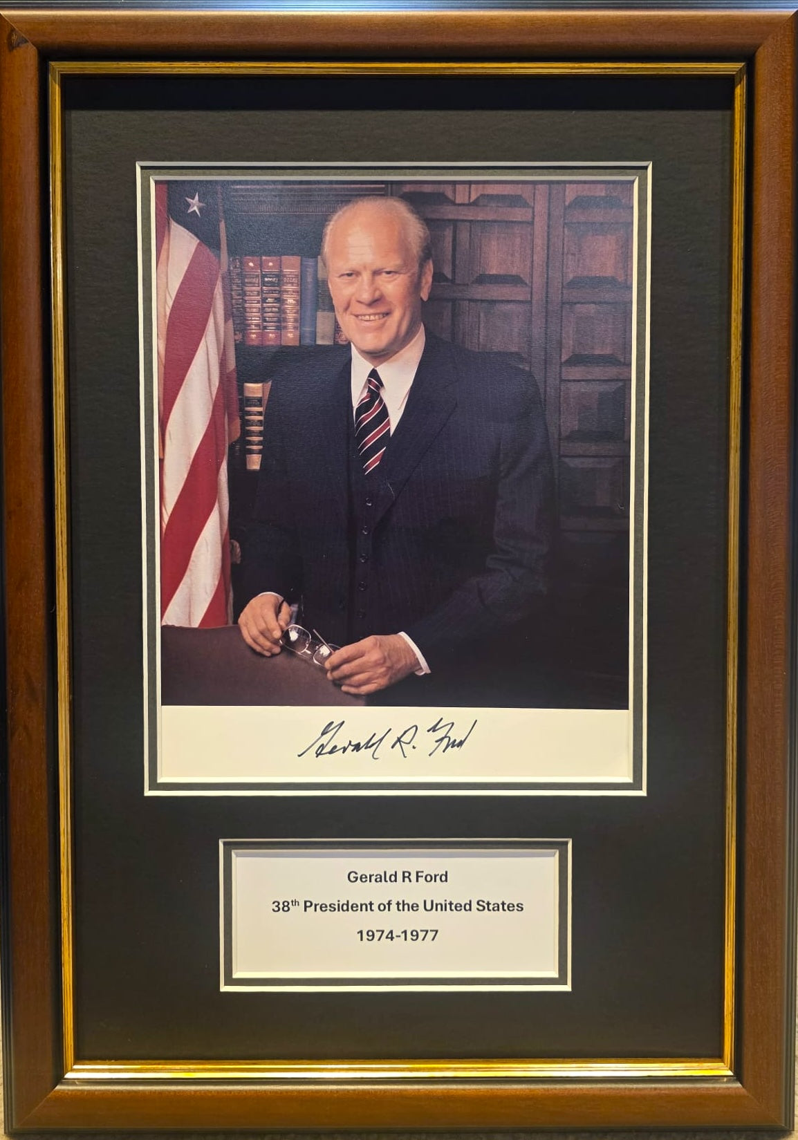 Gerald Ford, Former President, Hand Signed Photo Presentation & AFTAL Member COA