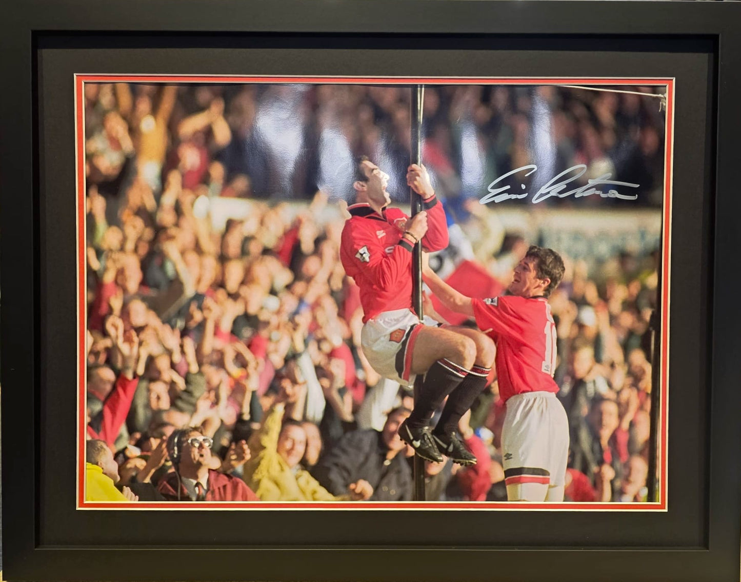 Eric Cantona, Manchester United Legend, Hand Signed 73cm x 57cm Framed Photo & COA