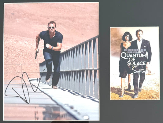 Daniel Craig, 007 James Bond, Quantum of Solace, Hand Signed Photo & AFTAL COA