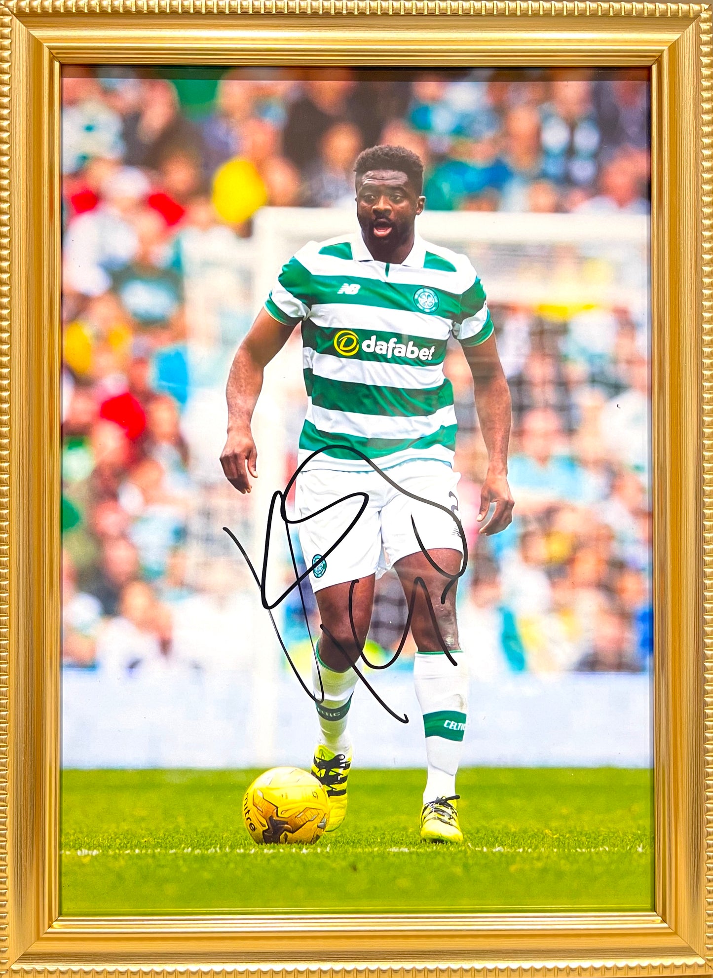 KOLO TOURE HAND SIGNED CELTIC PHOTO WITH COA