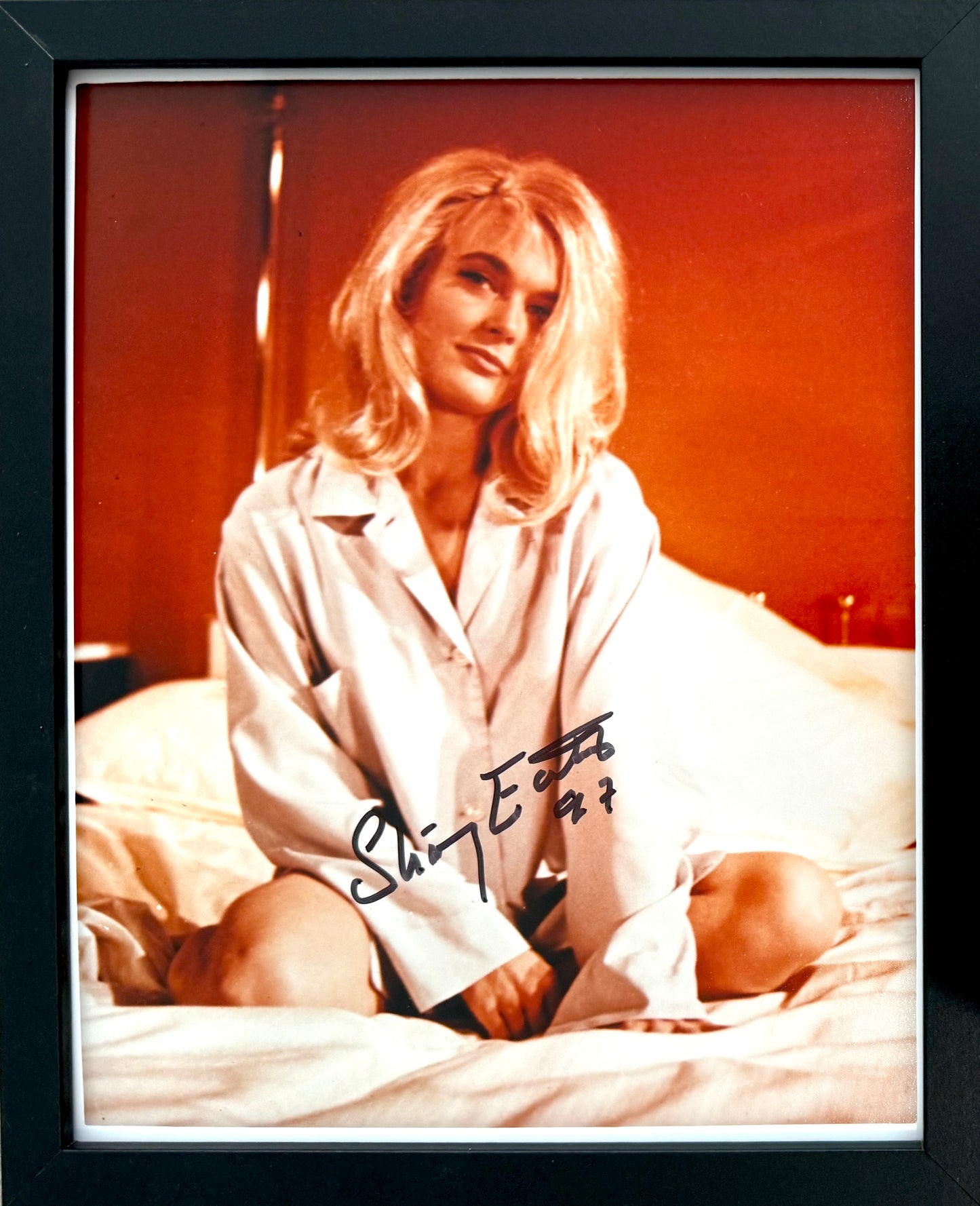 Shirley Eaton, 007 'Jill Masterson' James Bond 'Goldfinger' Actress, Hand Signed Photo & COA