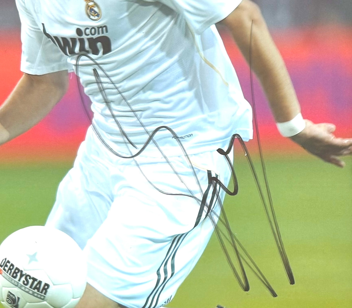 Karim Benzema, Real Madrid, France Footballing Legend, Hand Signed Photo & COA