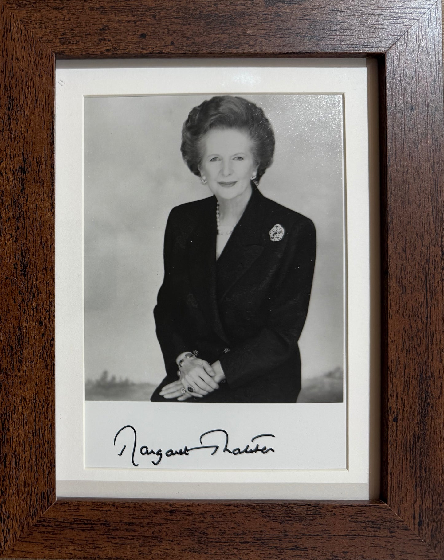 Margaret Thatcher British Prime Minister Hand Signed Photocard Presentation & COA