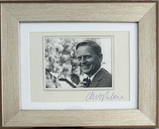 Olof Palme, Assassinated Former Swedish Prime Minister, Hand Signed Photo With COA