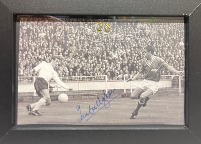 IAN CALLAGHAN LIVERPOOL LEGEND HAND SIGNED PHOTO WITH COA