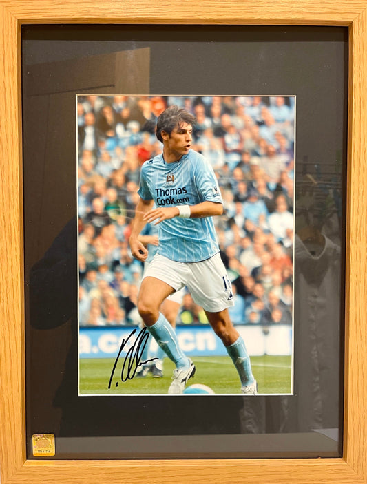 VEDRAN CORLUKA FORMER MANCHESTER CITY PLAYER HAND SIGNED PHOTO WITH COA