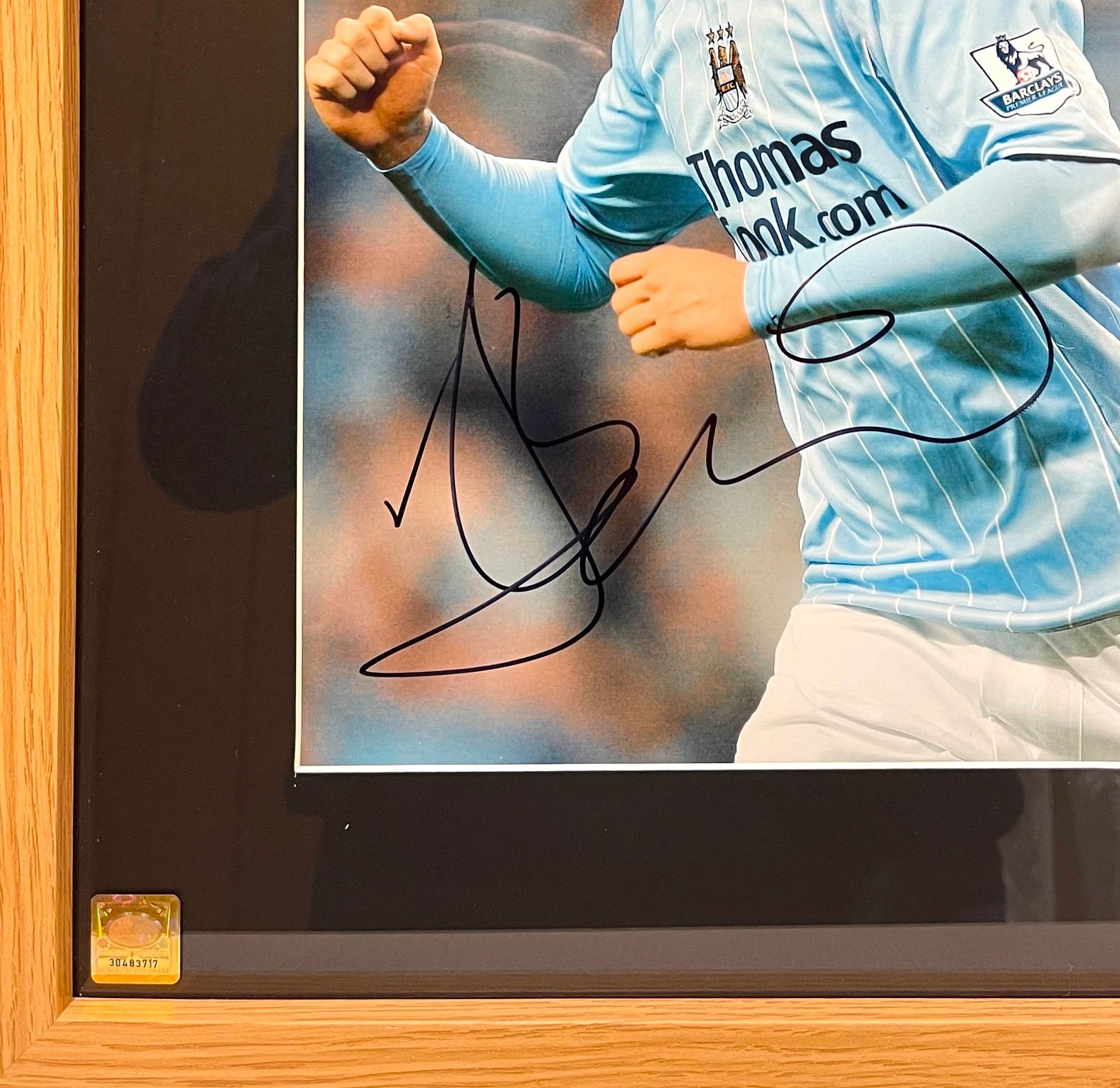 MICHAEL JOHNSON FORMER MANCHESTER CITY PLAYER HAND SIGNED PHOTO WITH COA