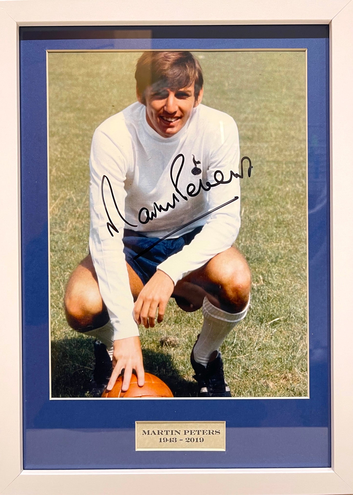 MARTIN PETERS ENGLAND LEGEND HAND SIGNED PHOTO WITH AFTAL COA