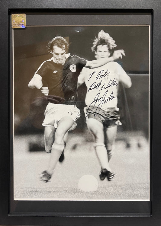 JOE JORDAN HAND SIGNED PHOTO WITH COA