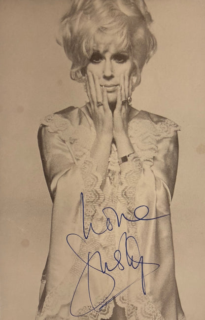 Dusty Springfield, Iconic 1960's Singer, Hand Signed 18cm x 10cm Photocard & COA