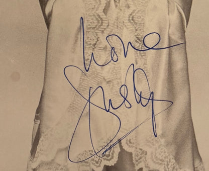 Dusty Springfield, Iconic 1960's Singer, Hand Signed 18cm x 10cm Photocard & COA