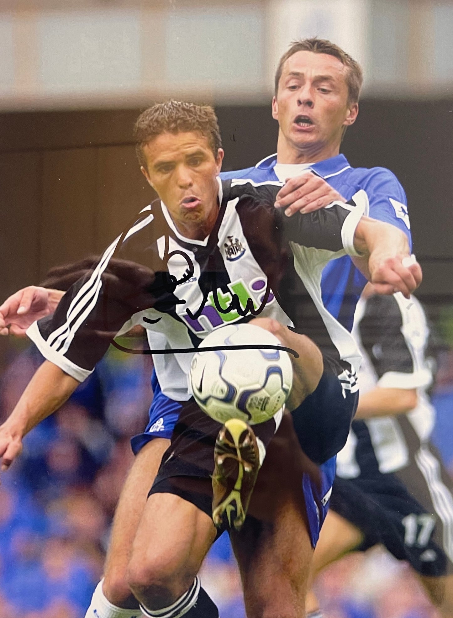 LAURENT ROBERT NEWCASTLE UNITED HAND SIGNED PHOTO WITH COA