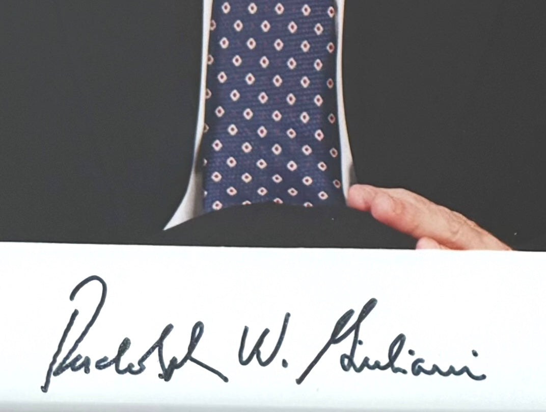 Rudy Giuliani, New York Mayer, Hand Signed Original 25cm x 20cm Photo Presentation, With COA