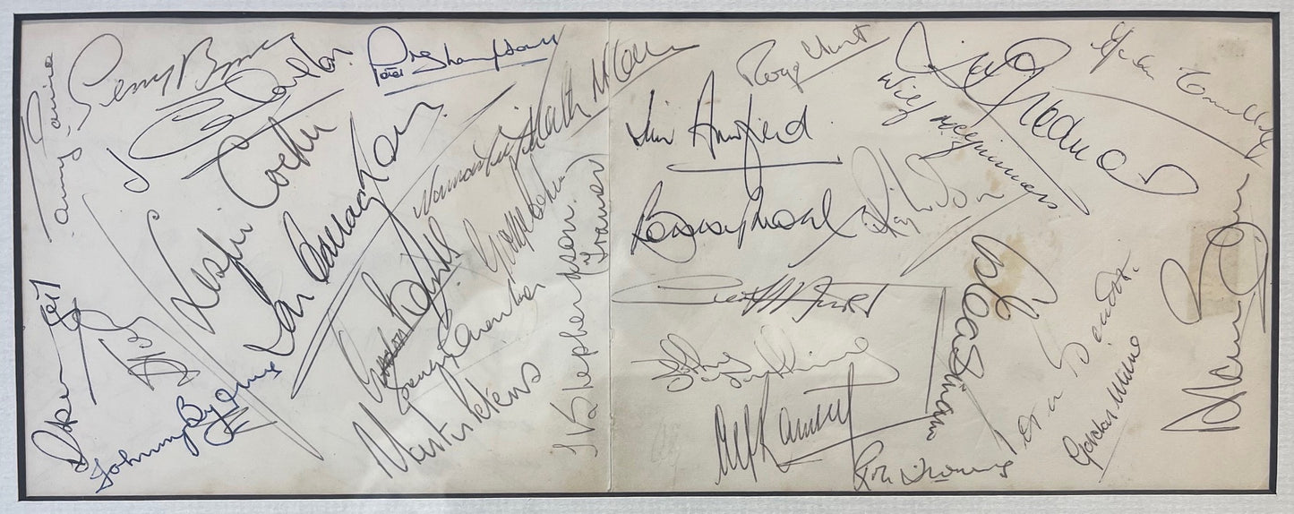 FULL ENGLAND 1966 WORLD CUP SQUAD HAND SIGNED PRESENTATION WITH COA