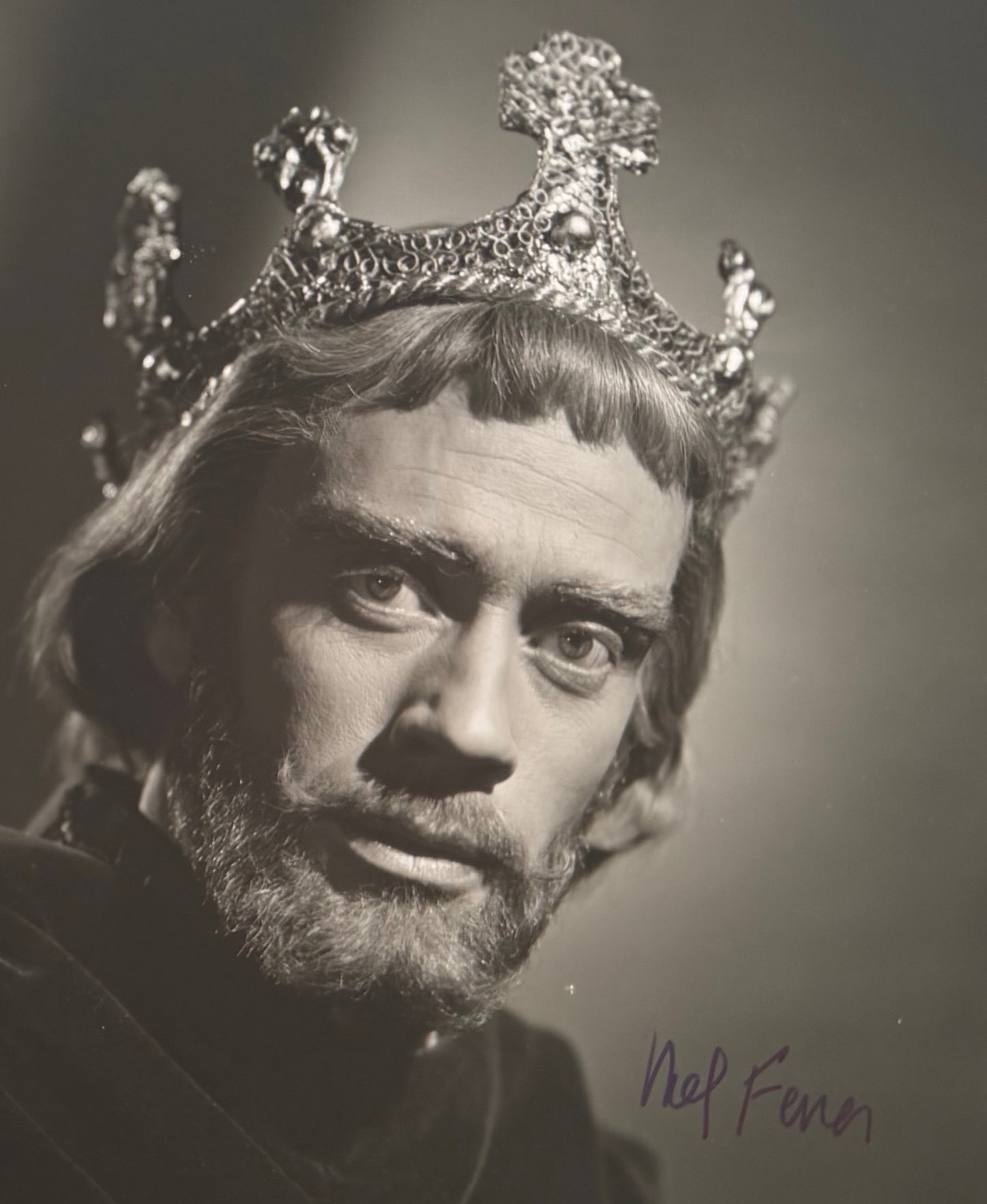 Mel Ferrer, Guaranteed Hand Signed 25cm x 20cm Publicity Photo & COA