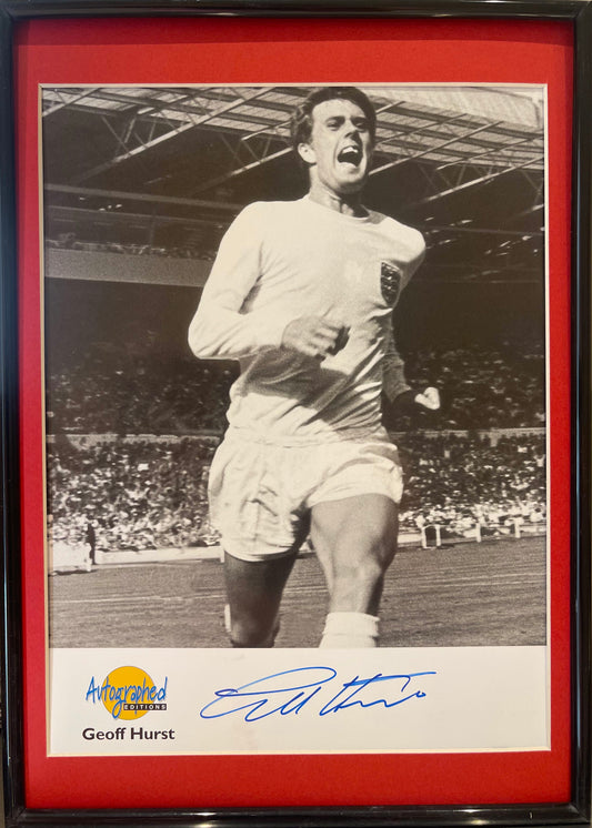 SIR GEOFF HURST HAND SIGNED PHOTO WITH COA