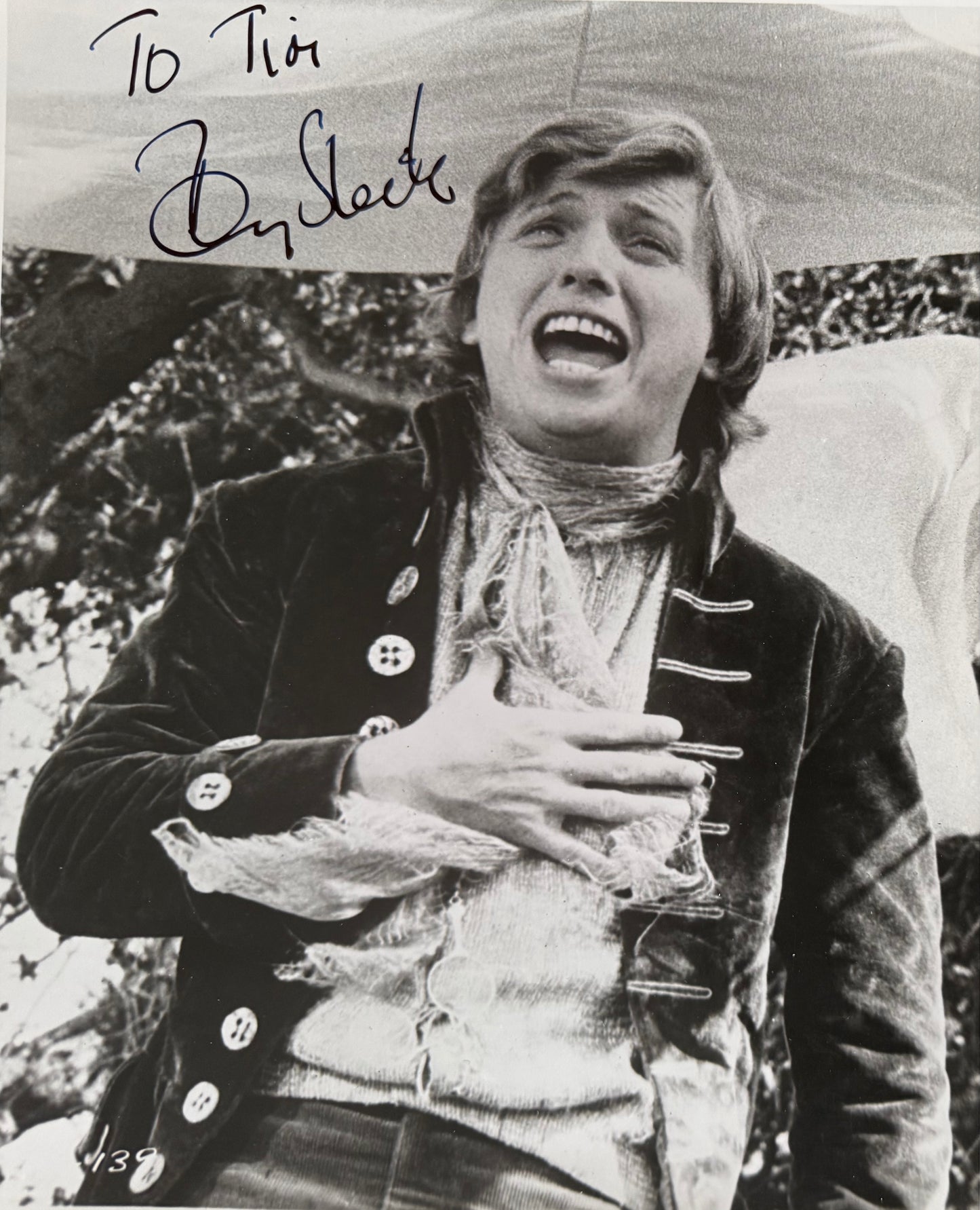 Tommy Steele, British Award Winning Actor Hand Signed Original 25cm x 20cm Photo & COA